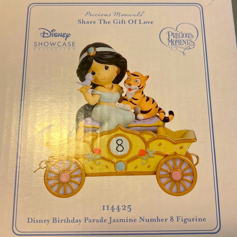 Precious moments Disney birthday parade Jasmine number 8 figurine.